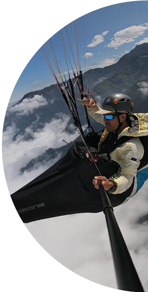 Ecuador Mountain Guides, adventure tourism agency, paragliding
