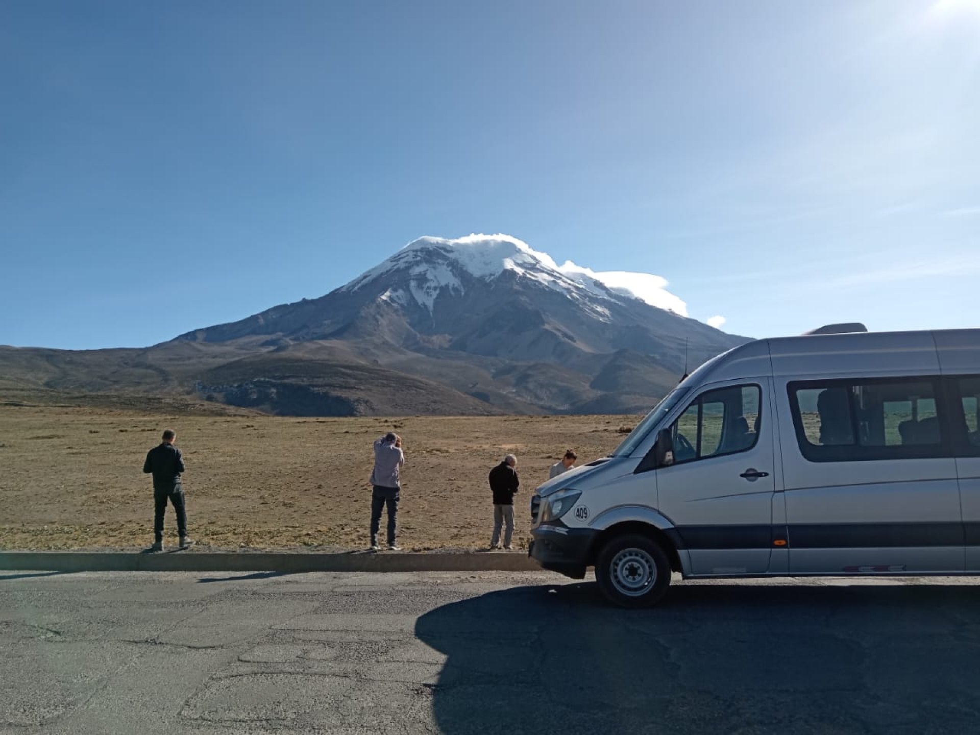 Ecuador Mountain Guides, adventure tourism agency, paragliding